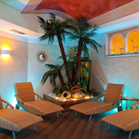 Nature Wellness Hotel Renato Vigo di Fassa Ngoại thất bức ảnh