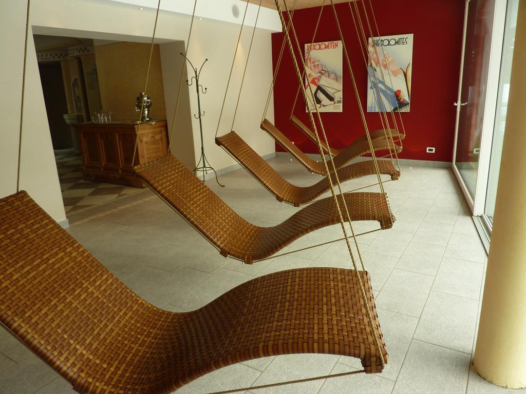 Nature Wellness Hotel Renato Vigo di Fassa Ngoại thất bức ảnh