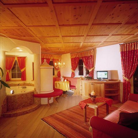 Nature Wellness Hotel Renato Vigo di Fassa Ngoại thất bức ảnh