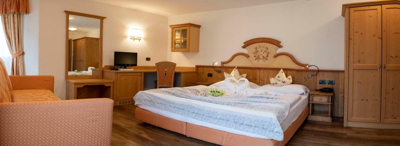 Nature Wellness Hotel Renato Vigo di Fassa Ngoại thất bức ảnh